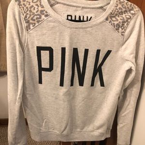 PINK by Victoria’s Secret crew neck size XS